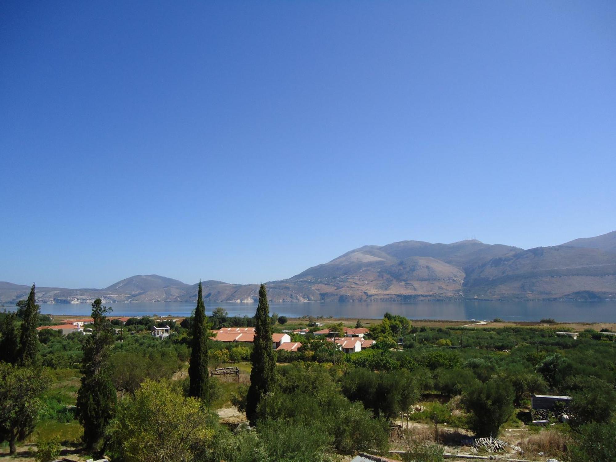 Villa Reverenza Lixouri Exterior foto